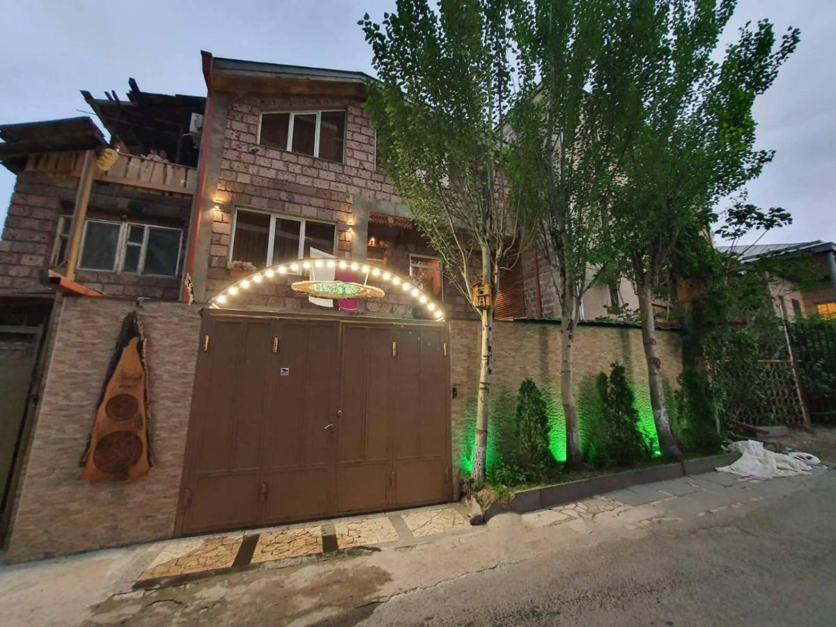Old Center Yerevan Exterior photo